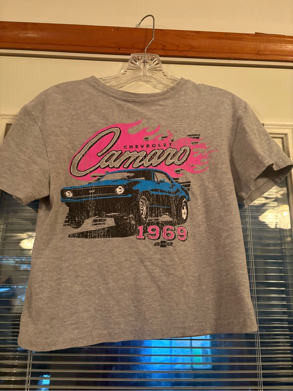 Chevrolet Camaro Graphic Crop Tee - Gray with Pink & Blue Accents